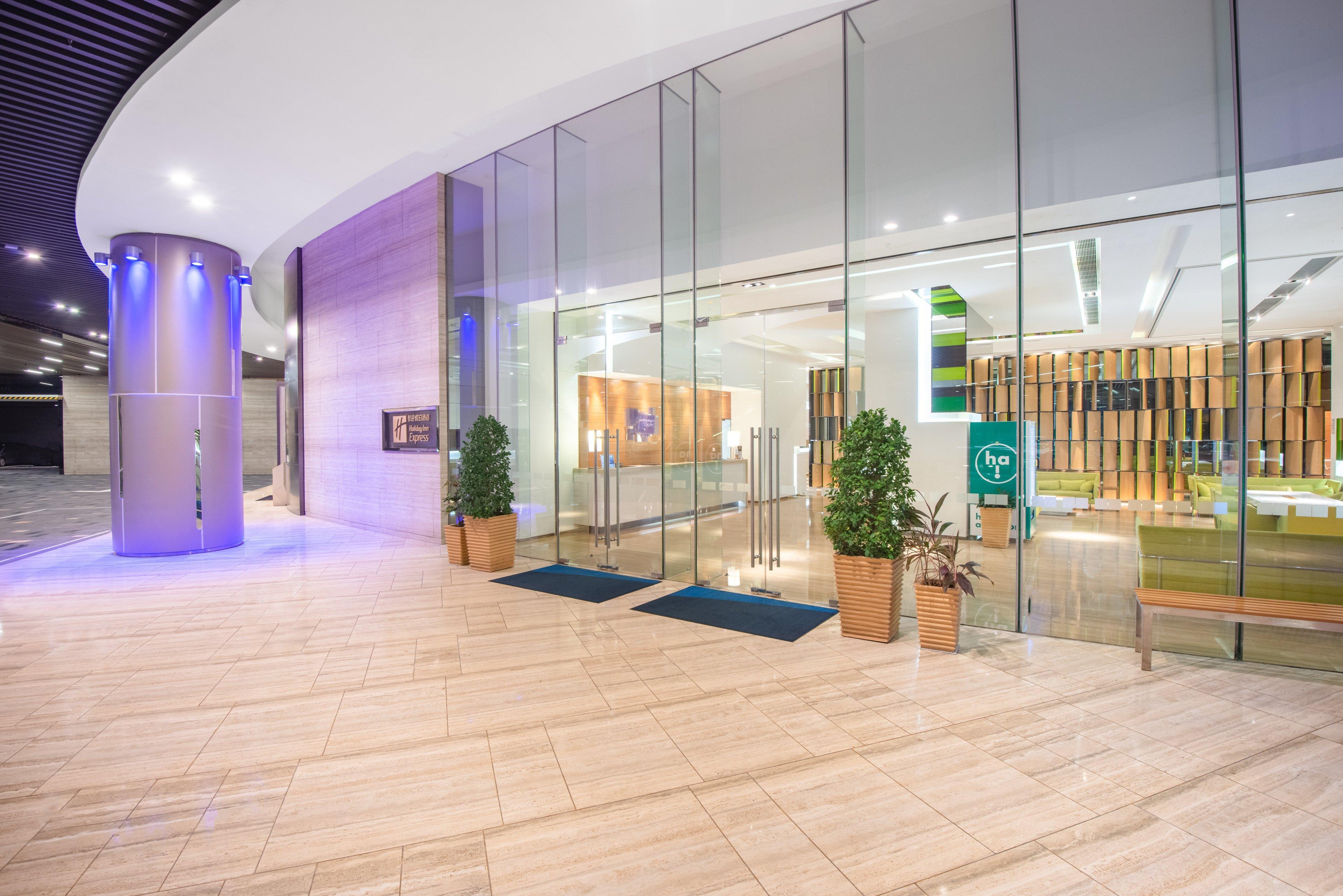 Holiday Inn Express Hong Kong Kowloon East, An Ihg Hotel Екстериор снимка